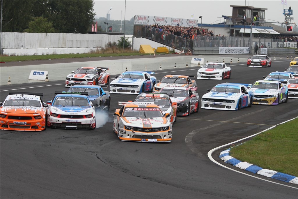 Jan Magnussen vandt finalen såvel lørdag som søndag, da der blev kørt dobbeltafdeling for Auto-G Danish Thundersport Championship på FDM
(Foto: CN Photo)